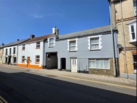 New Street, EX38 8BS