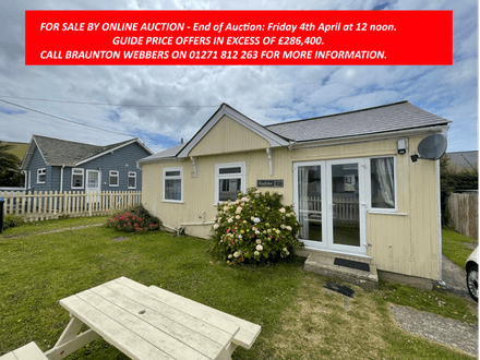 DETACHED HOLIDAY CHALET - 3 Bedrooms, WALKING DISTANCE OF CROYDE BAY 